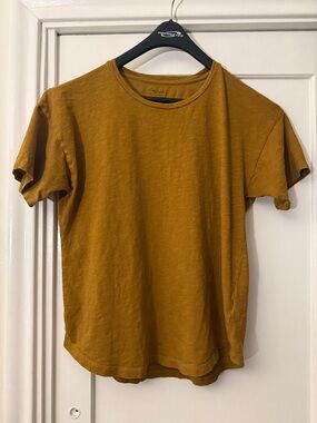 Madewell Short-Sleeve Tee in Mustard - Women's Large - Soft Crop